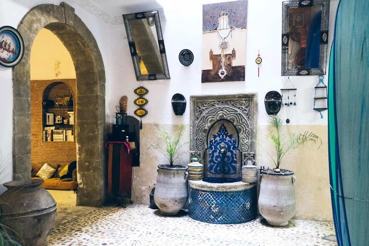 Riad Djibril Esauira Marruecos